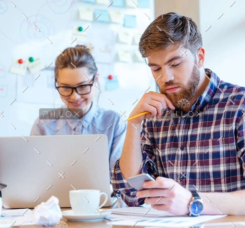 people-working-in-office-P3DBYE3-1.jpg